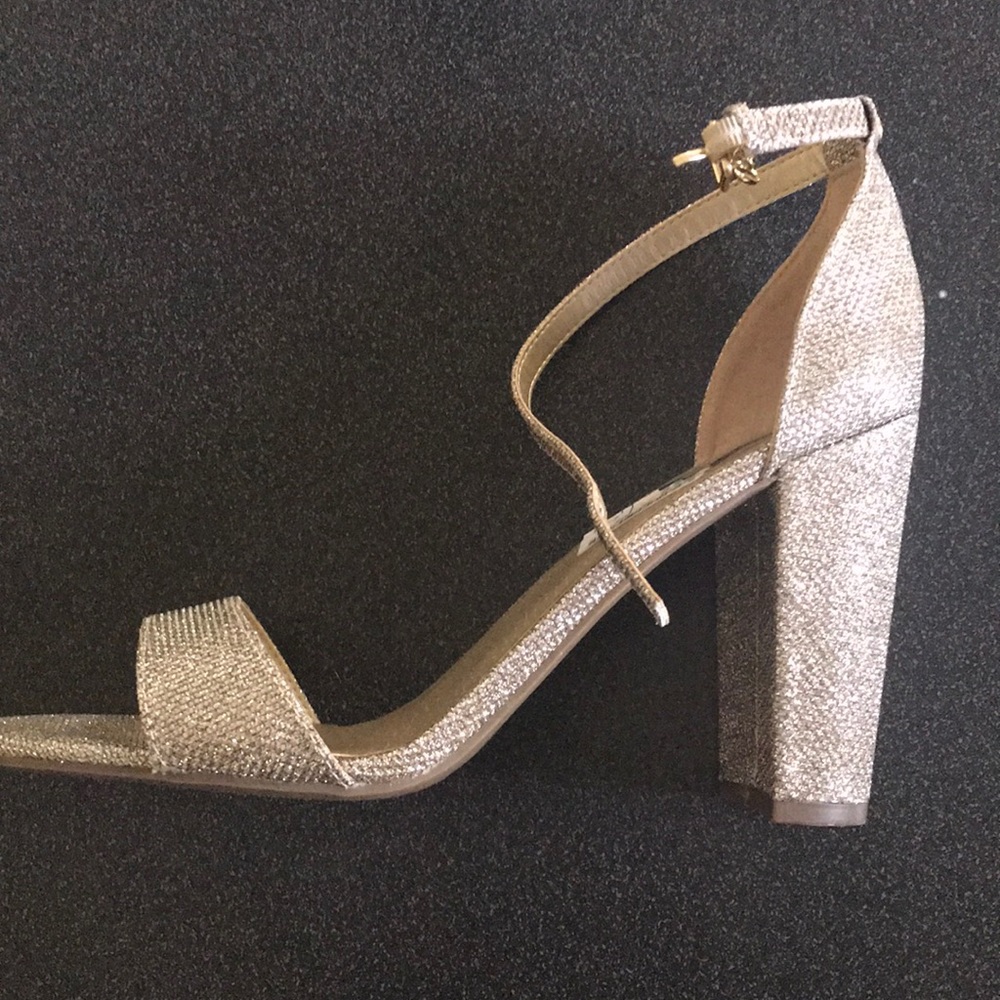 Gorgeous Guess glitter heels